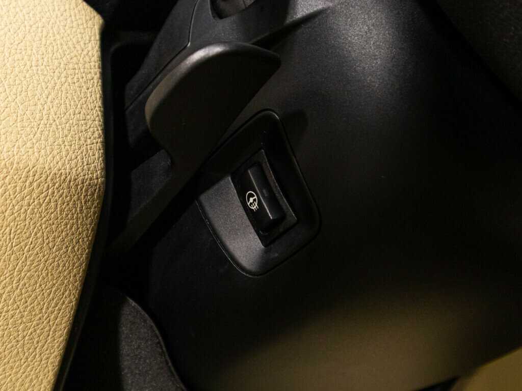 Купить BMW 3 серии 316i, 2014, 163 184 км, фото №18