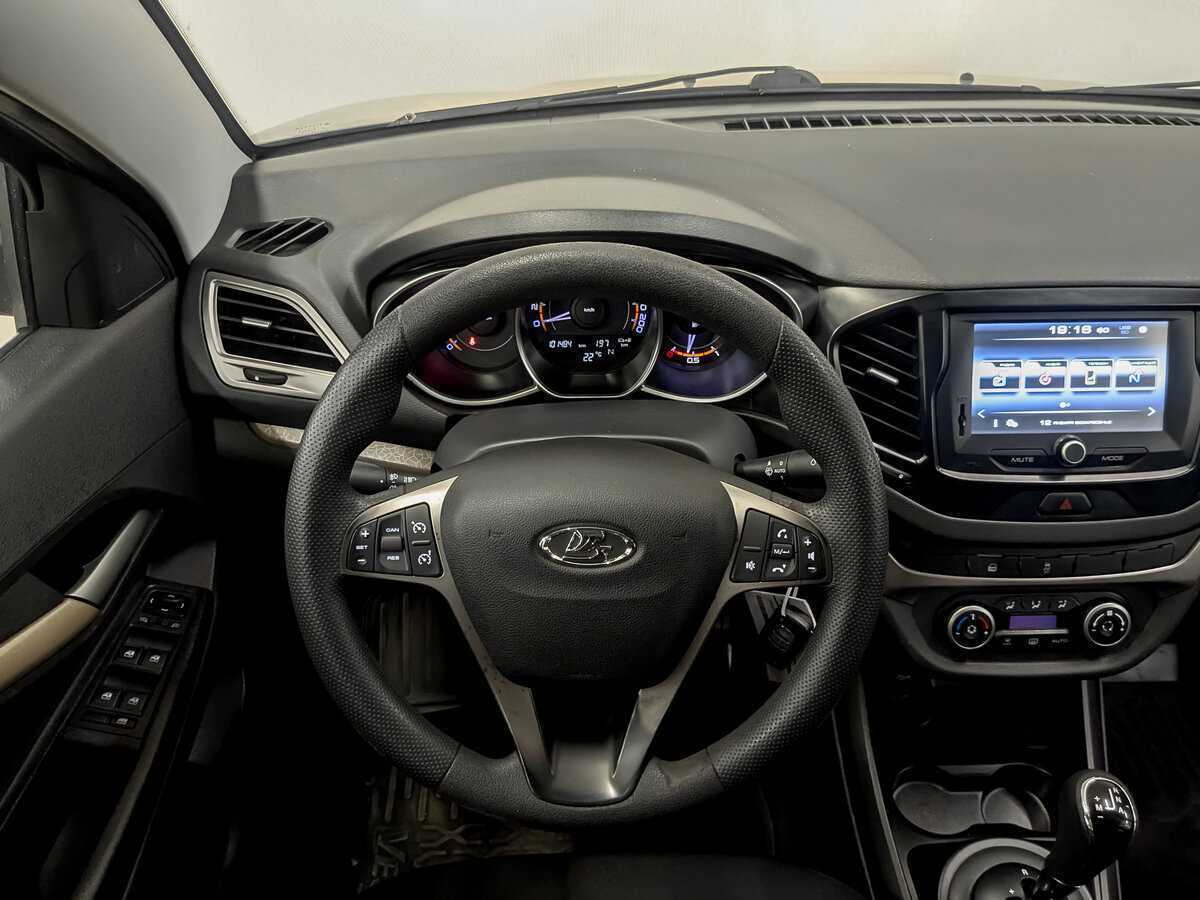 Купить Lada (ВАЗ) Vesta, 2017, 101 482 км, фото №19