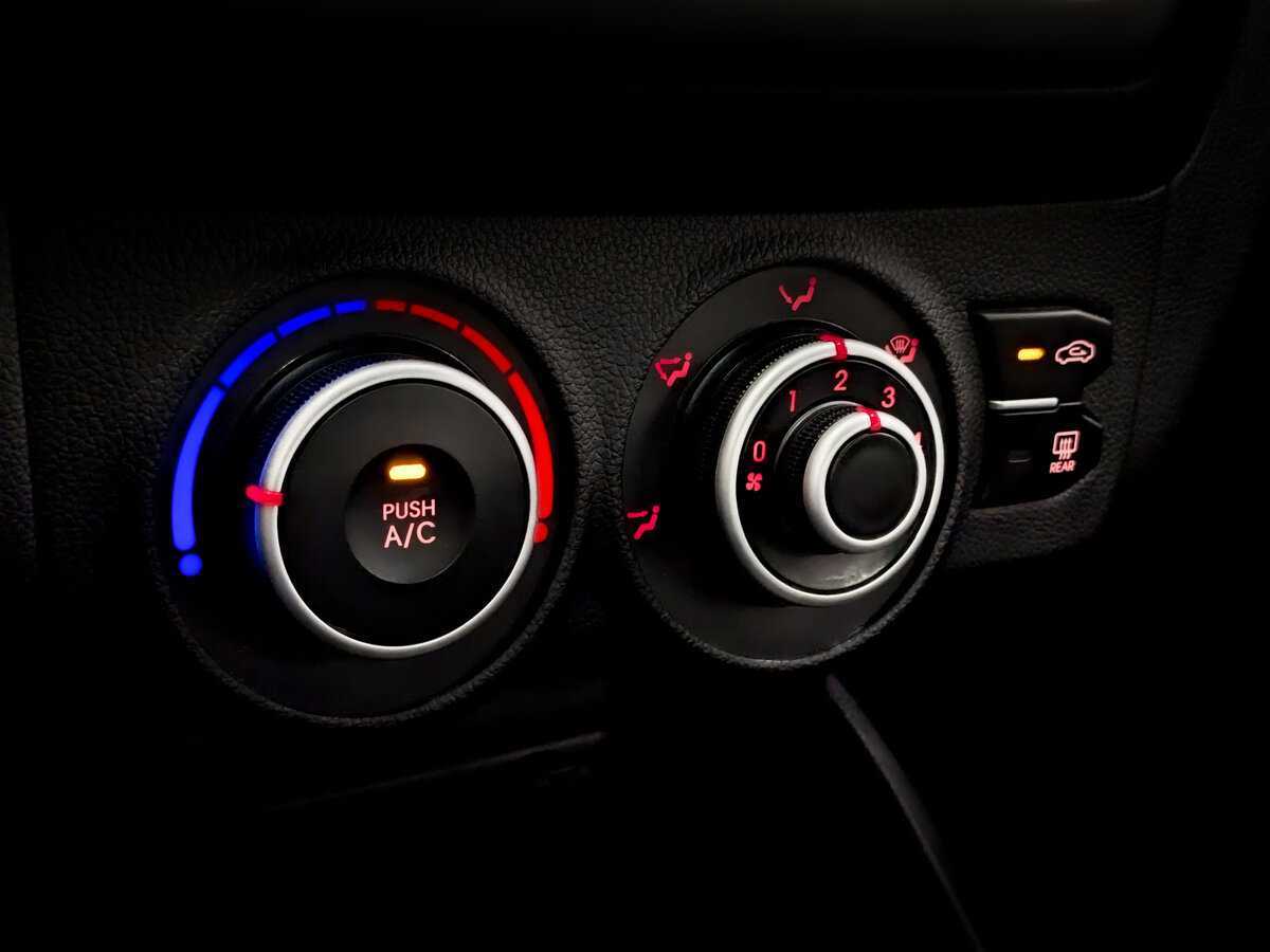 Купить Kia Rio, 2013, 115 585 км, фото №23