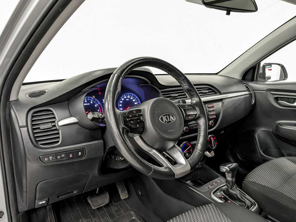 Купить Kia Rio X-Line, 2020, 158 744 км, фото №16