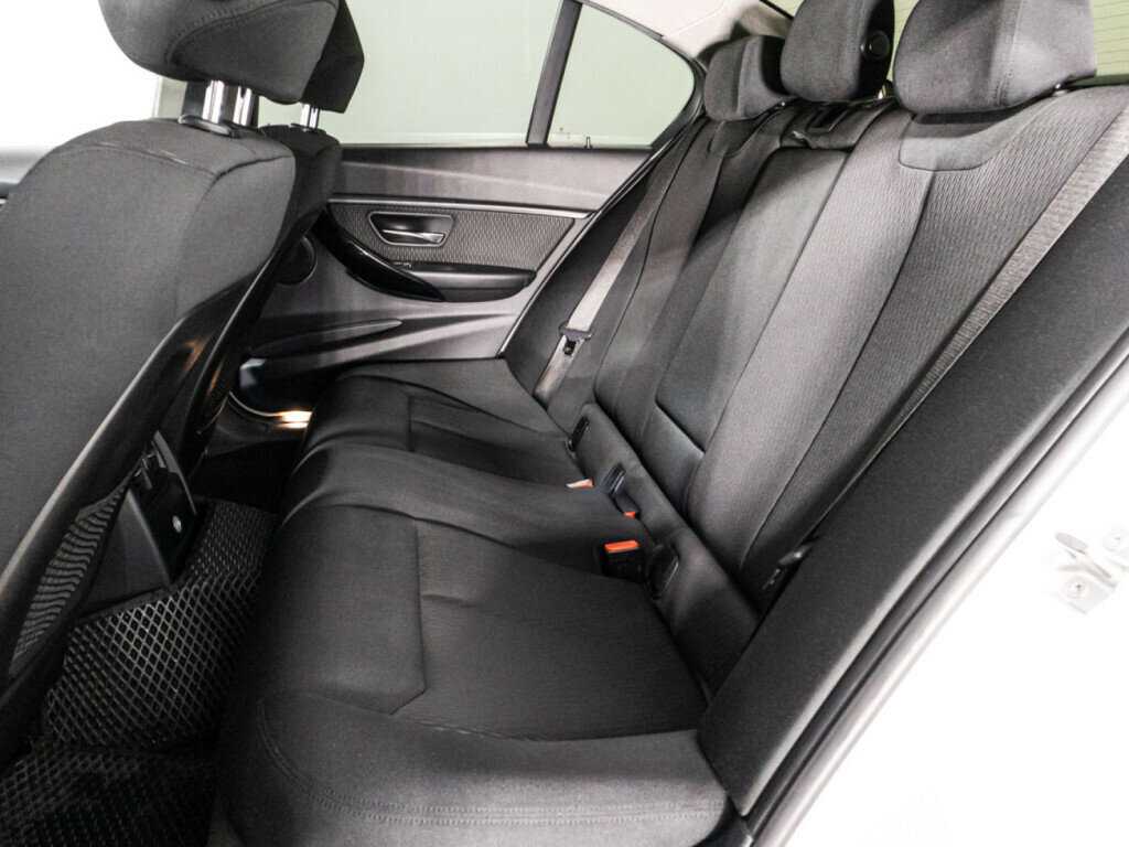 Купить BMW 3 серии 320i, 2016, 192 884 км, фото №10