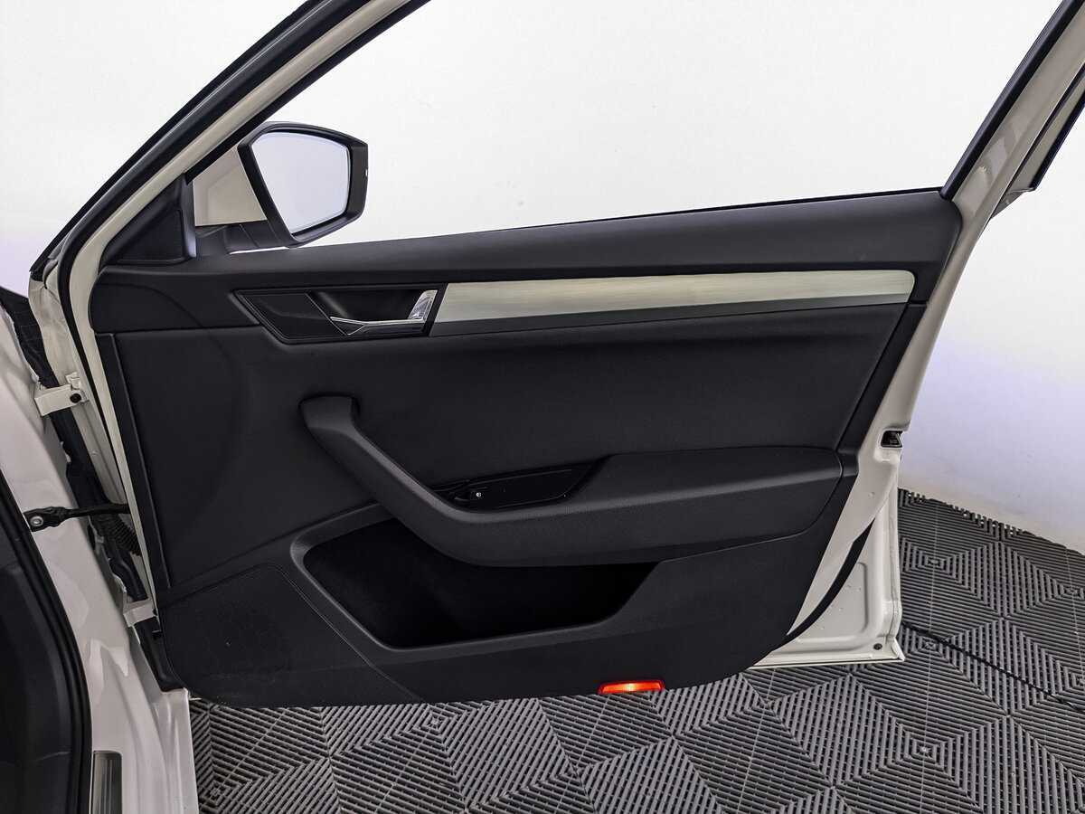 Купить Skoda Superb, 2017, 105 276 км, фото №23