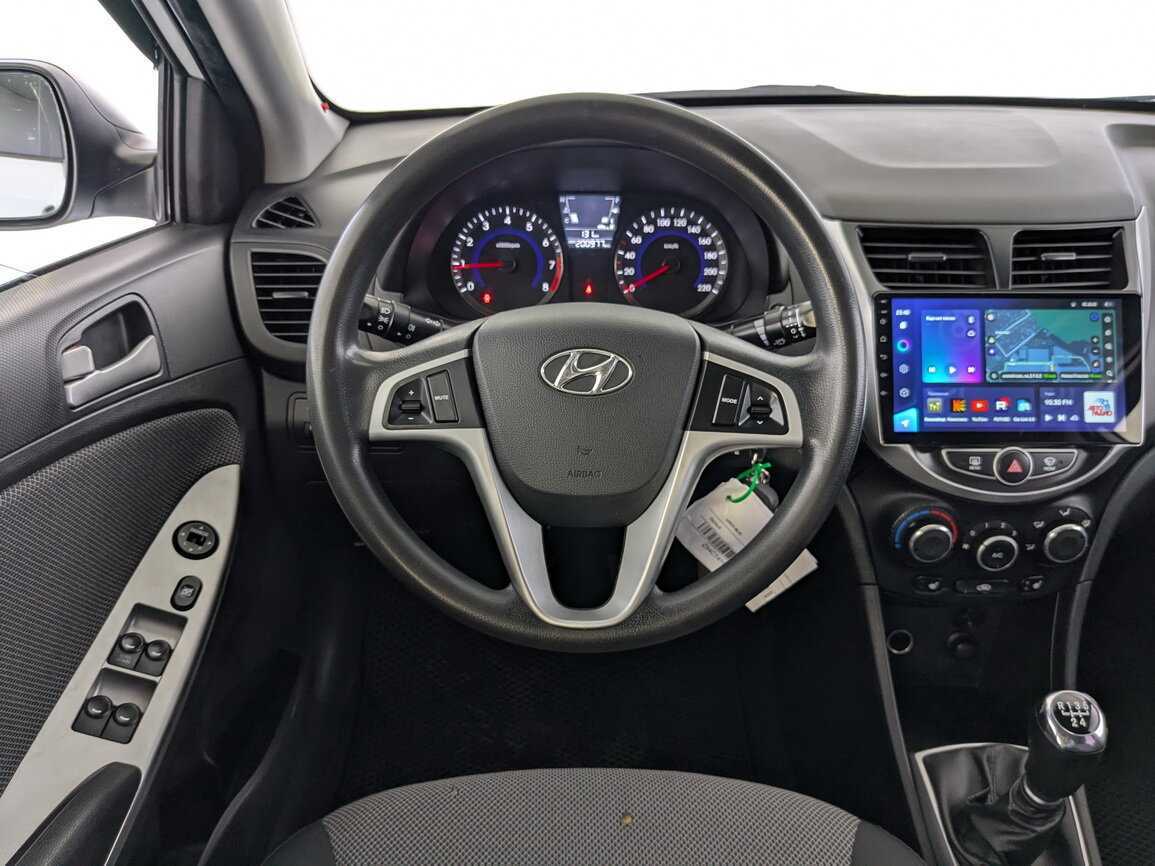 Купить Hyundai Solaris, 2013, 201 000 км, фото №23