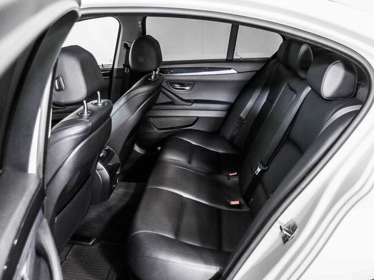 Купить BMW 5 серии 528i, 2014, 150 000 км, фото №12