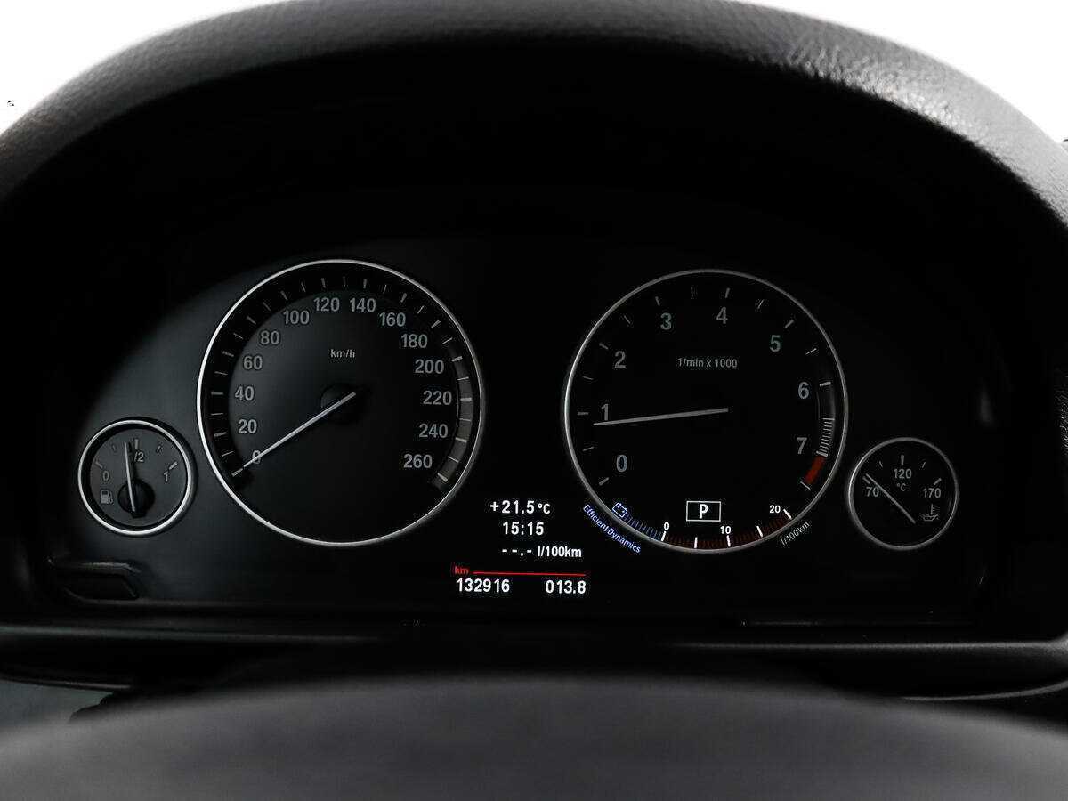 Купить BMW 5 серии 528i xDrive, 2012, 132 915 км, фото №9