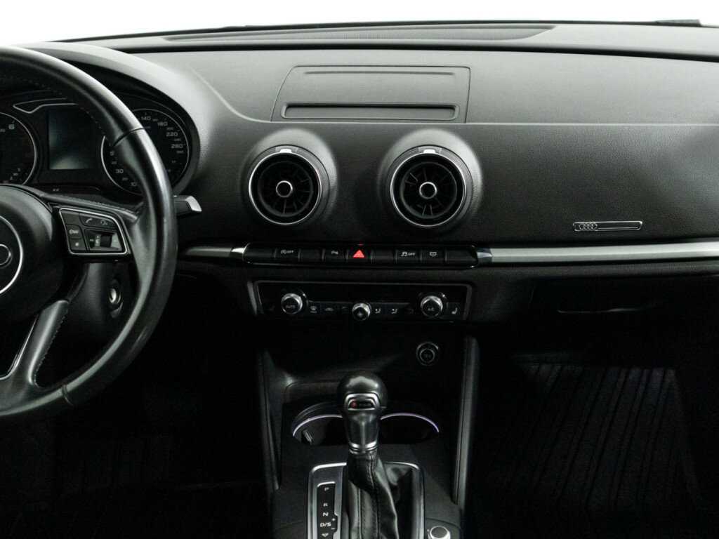 Купить Audi A3, 2019, 129 762 км, фото №14