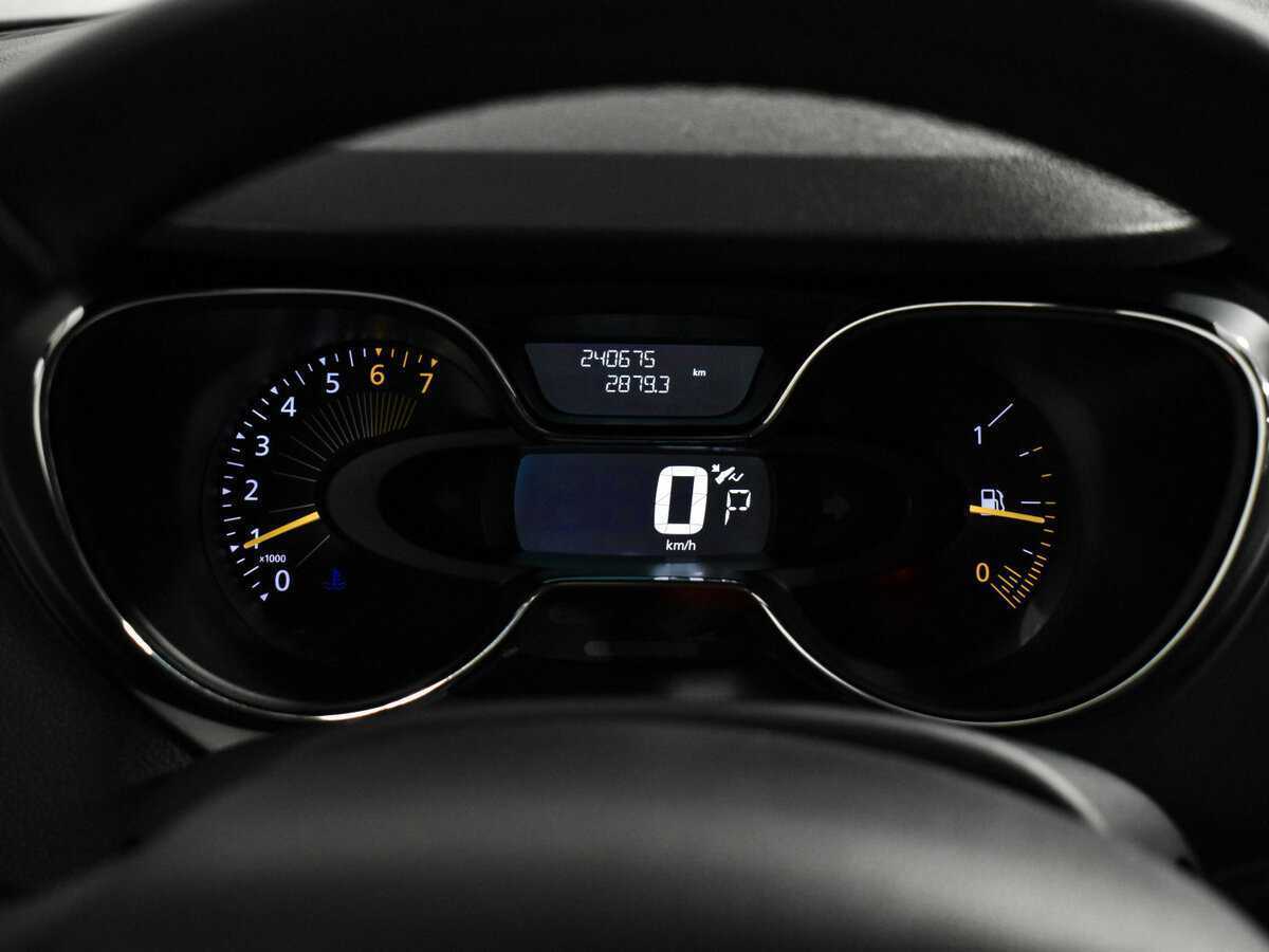 Купить Renault Kaptur, 2016, 240 673 км, фото №18