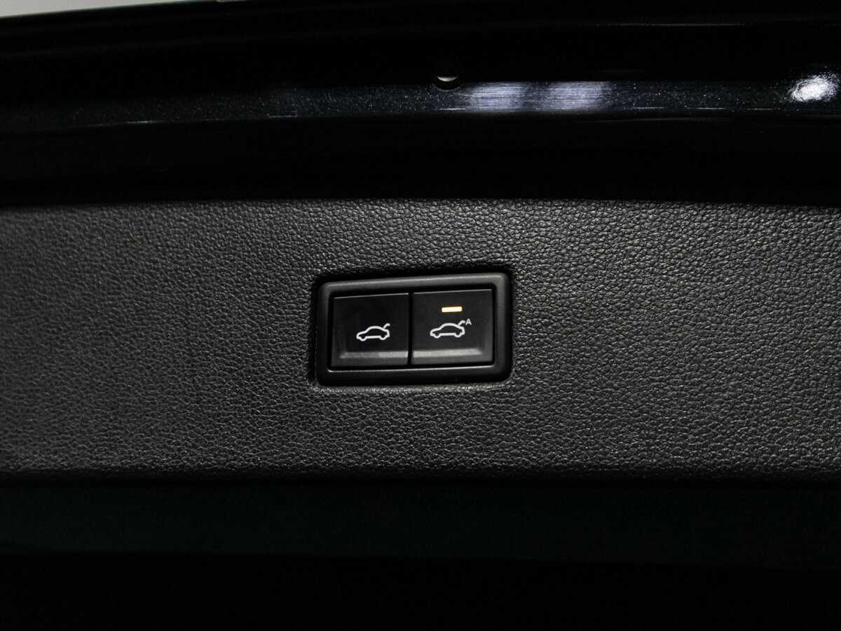 Купить Volkswagen Tiguan, 2017, 146 068 км, фото №16