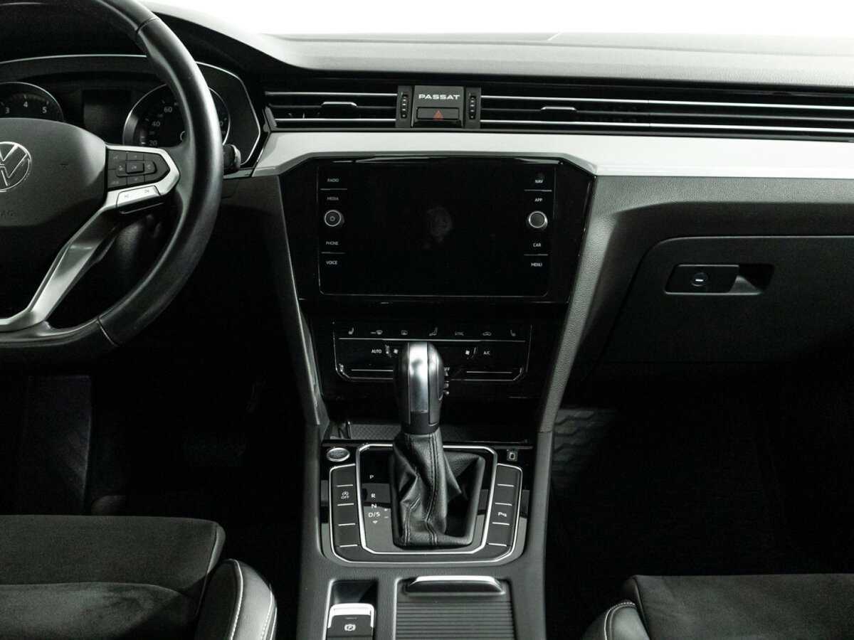 Купить Volkswagen Passat, 2020, 44 696 км, фото №14