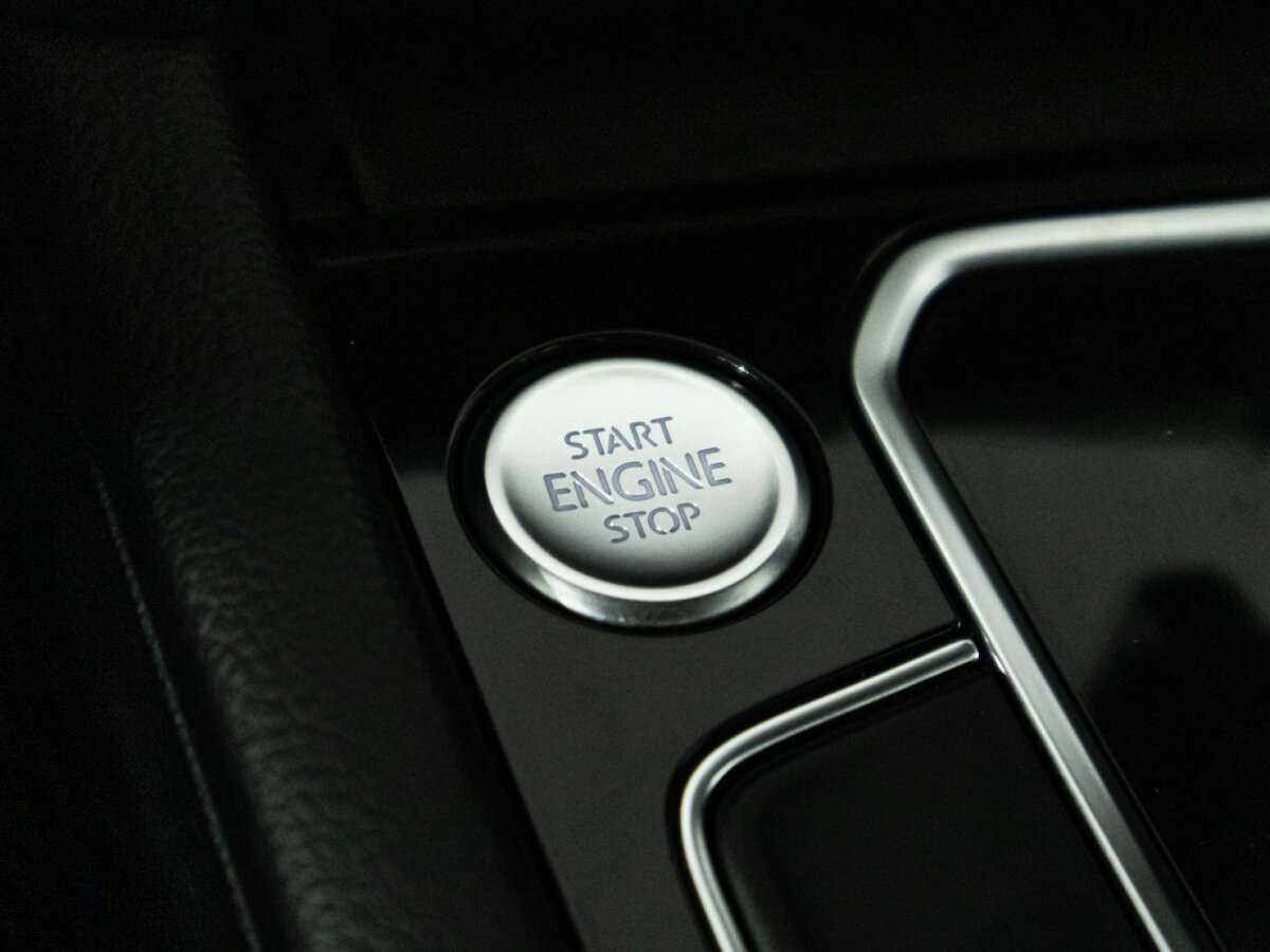 Купить Volkswagen Passat, 2020, 44 696 км, фото №21