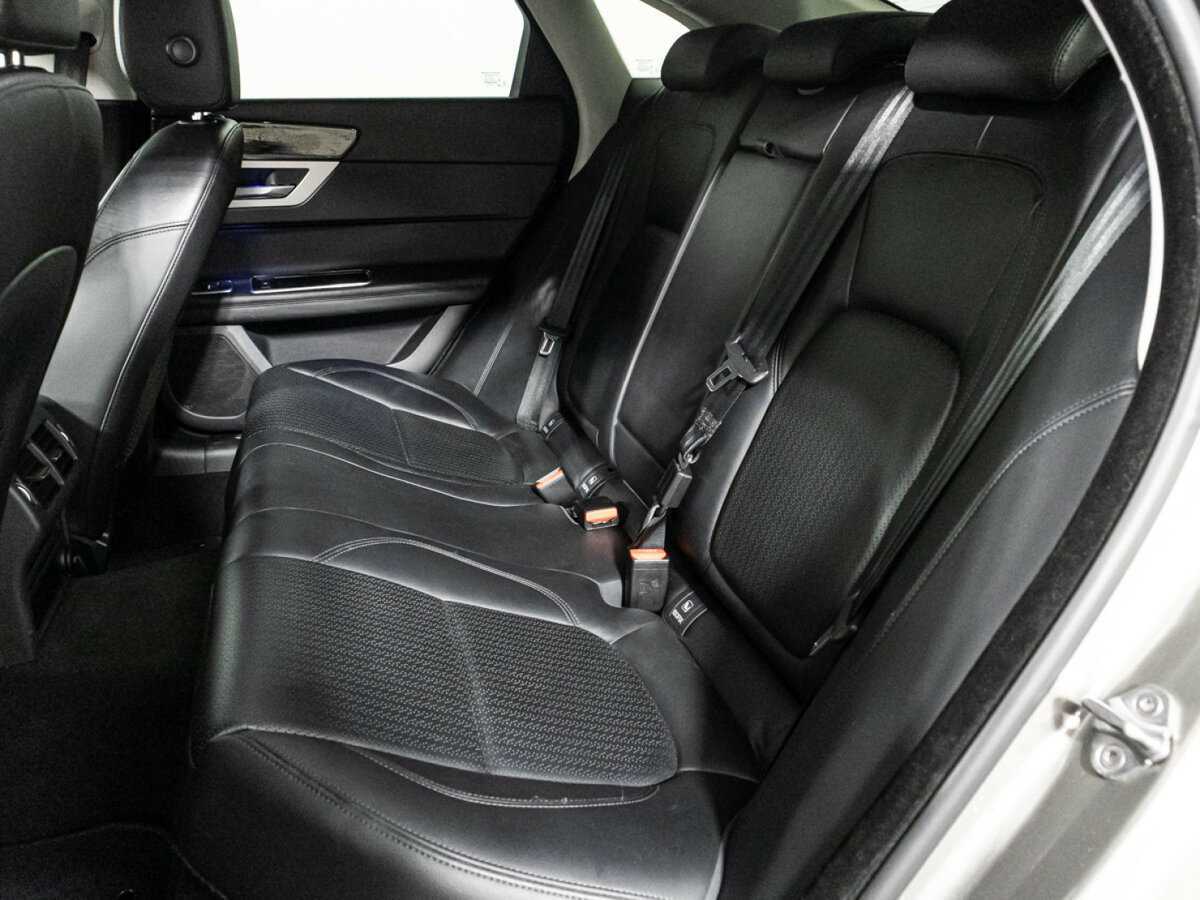 Купить Jaguar XF, 2016, 59 128 км, фото №10