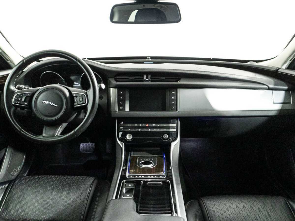 Купить Jaguar XF, 2016, 59 128 км, фото №13