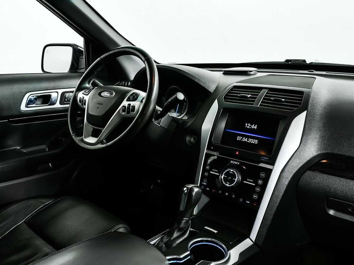 Купить Ford Explorer, 2015, 116 063 км, фото №9