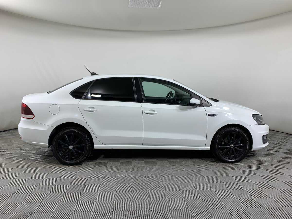 Купить Volkswagen Polo, 2018, 301 500 км, фото №4