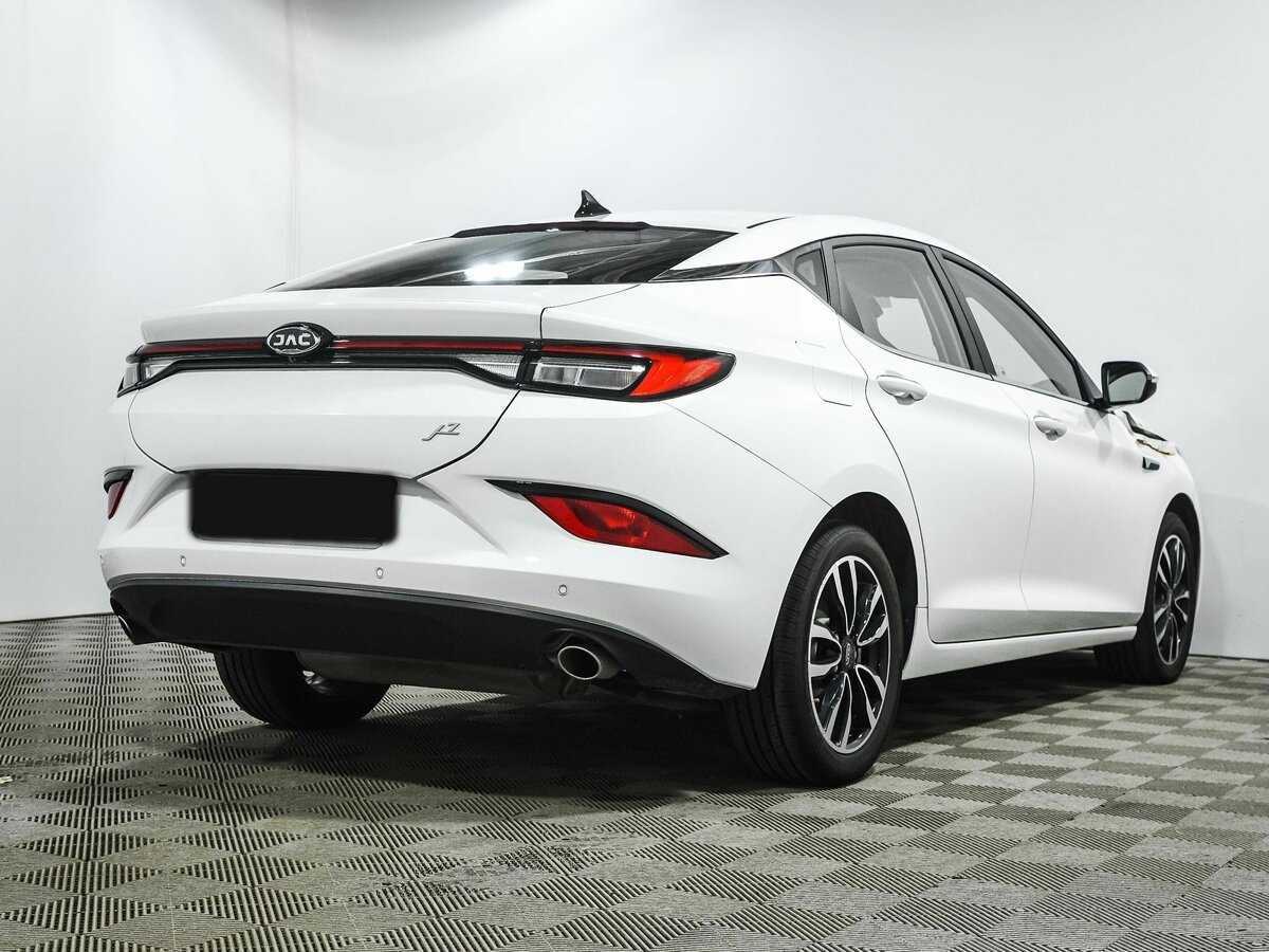 JAC J7