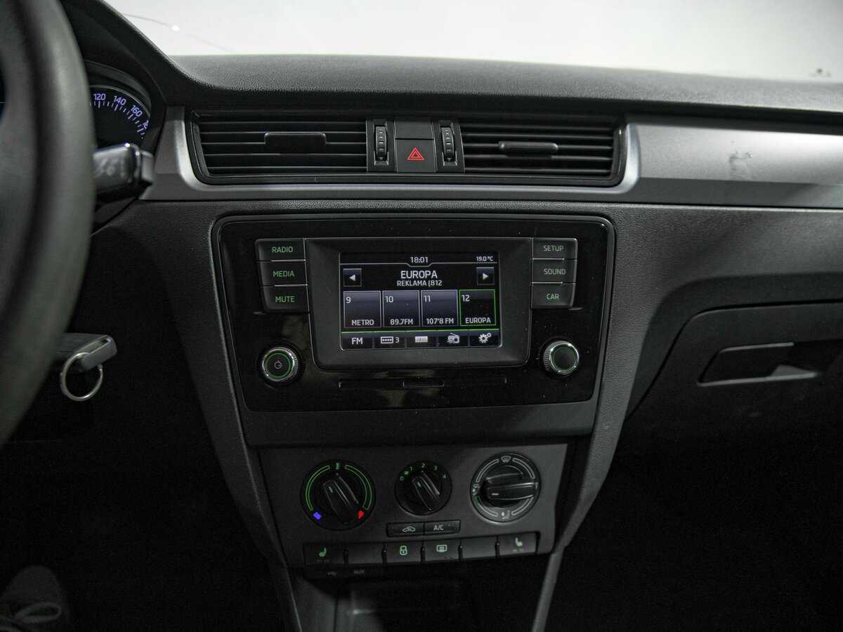 Купить Skoda Rapid, 2016, 207 264 км, фото №9