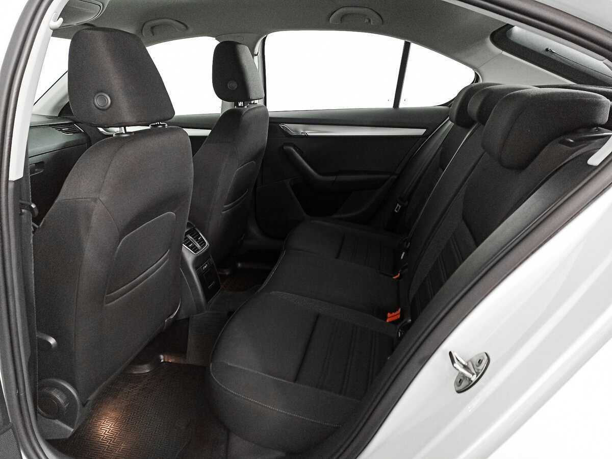 Купить Skoda Octavia, 2020, 108 120 км, фото №12