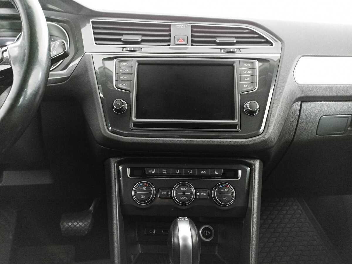 Купить Volkswagen Tiguan, 2017, 182 816 км, фото №15