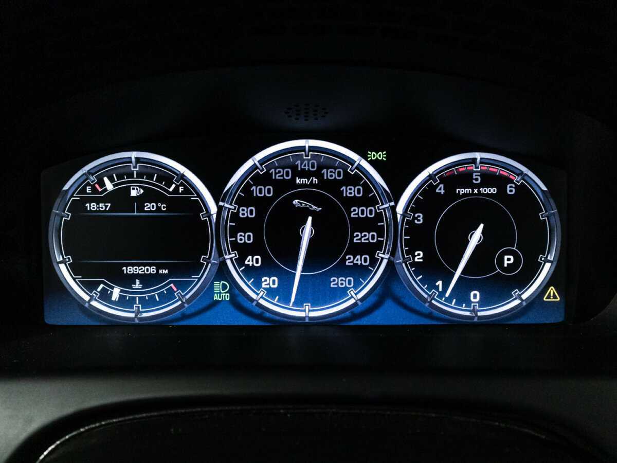 Купить Jaguar XJ, 2015, 189 205 км, фото №12