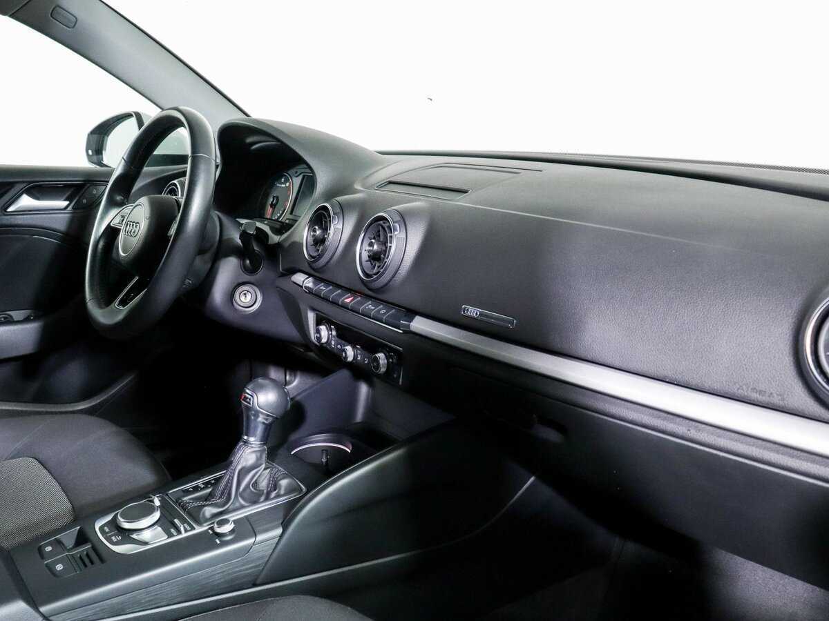 Купить Audi A3, 2018, 91 729 км, фото №9