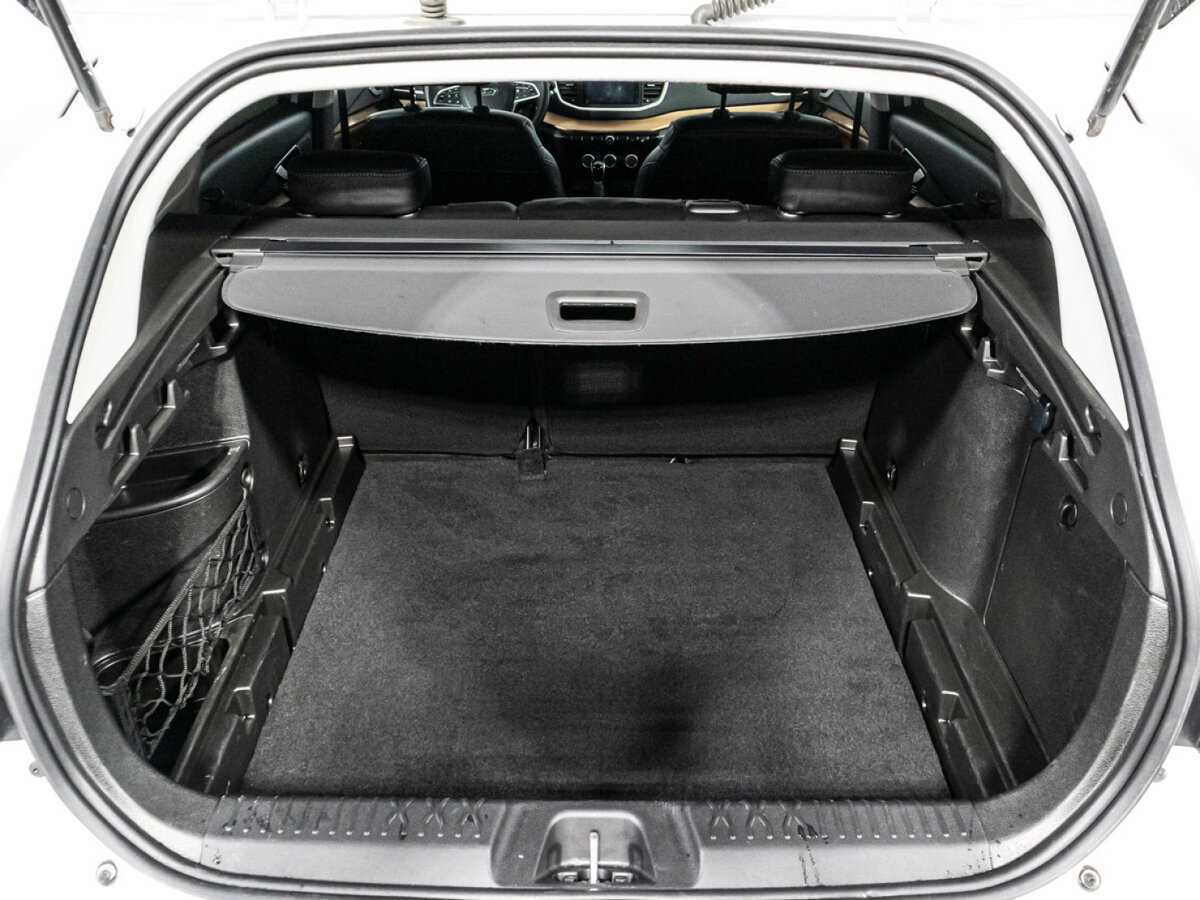 Купить Lada (ВАЗ) Vesta SW Cross, 2024, 43 416 км, фото №15