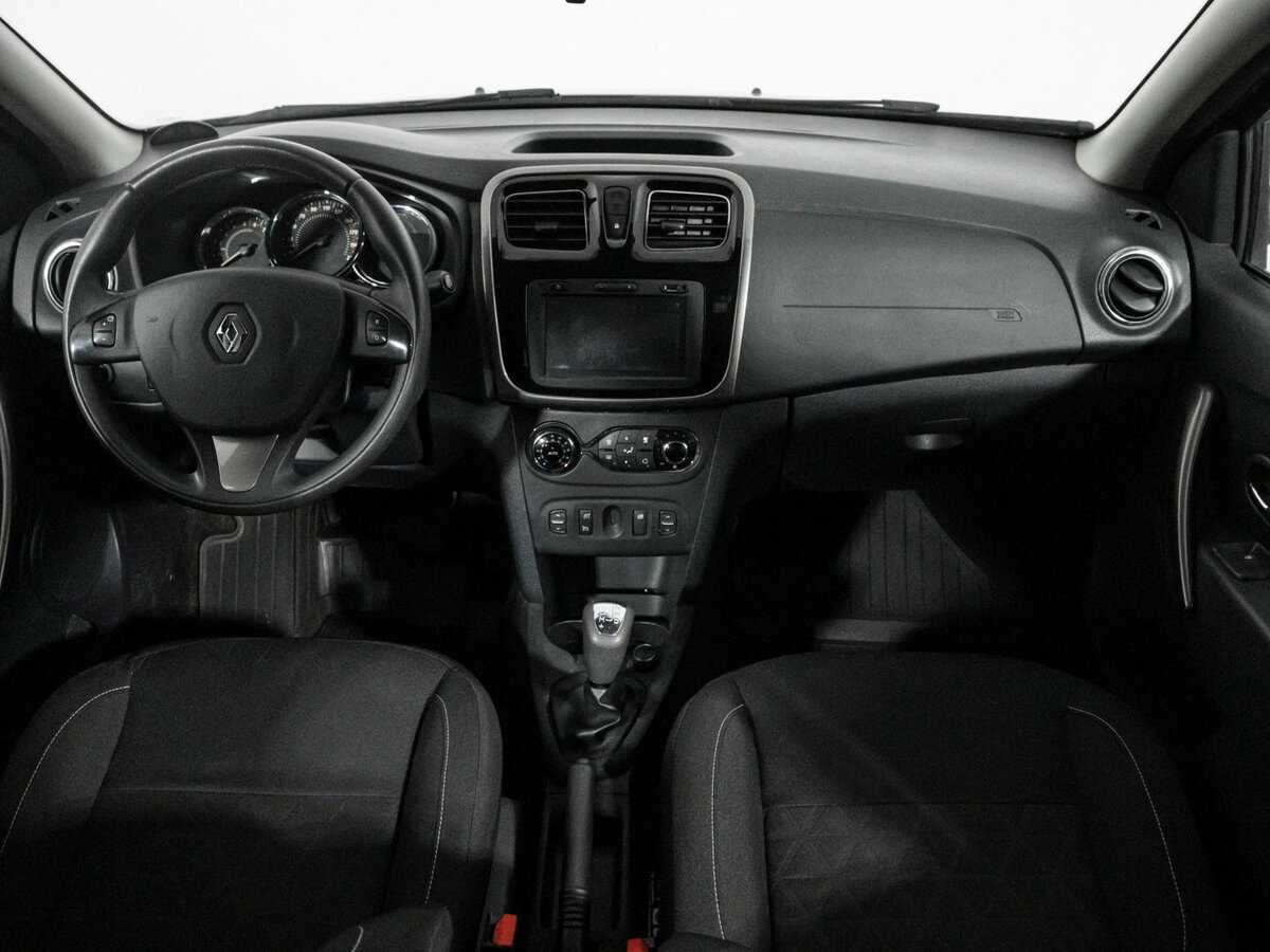 Купить Renault Sandero Stepway, 2015, 71 646 км, фото №13