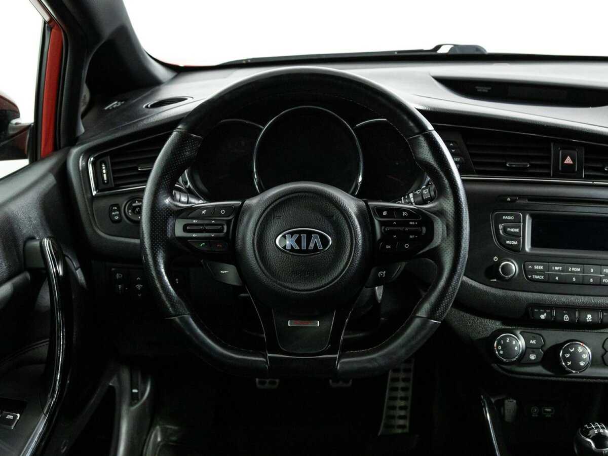 Купить Kia Ceed GT, 2017, 73 646 км, фото №16