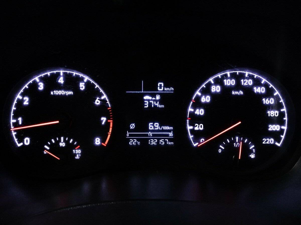 Купить Hyundai Solaris, 2019, 132 097 км, фото №12