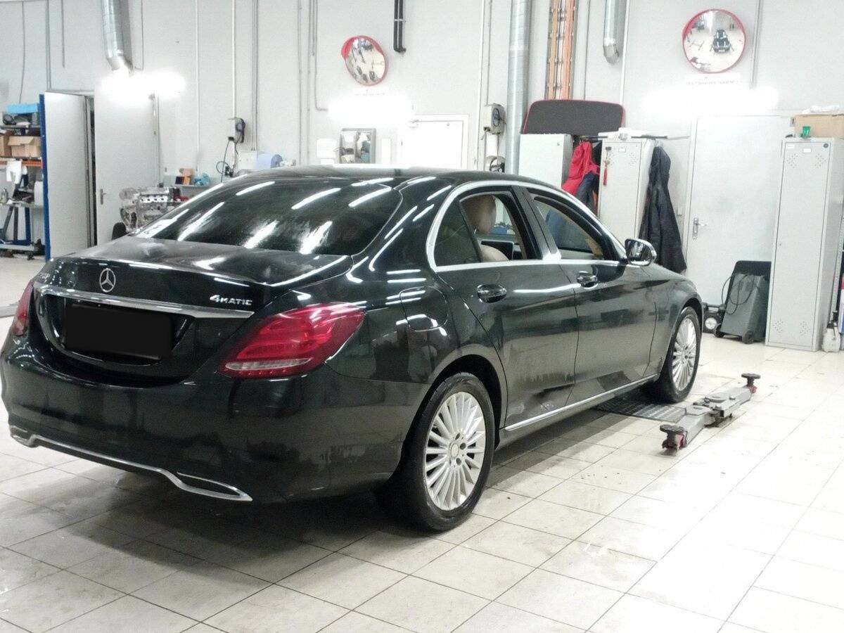 Mercedes-Benz C-Класс