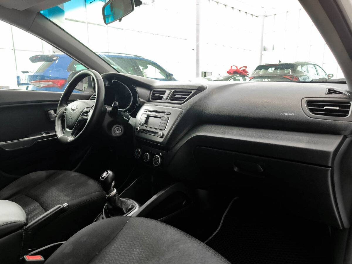 Купить Kia Rio, 2016, 113 001 км, фото №11