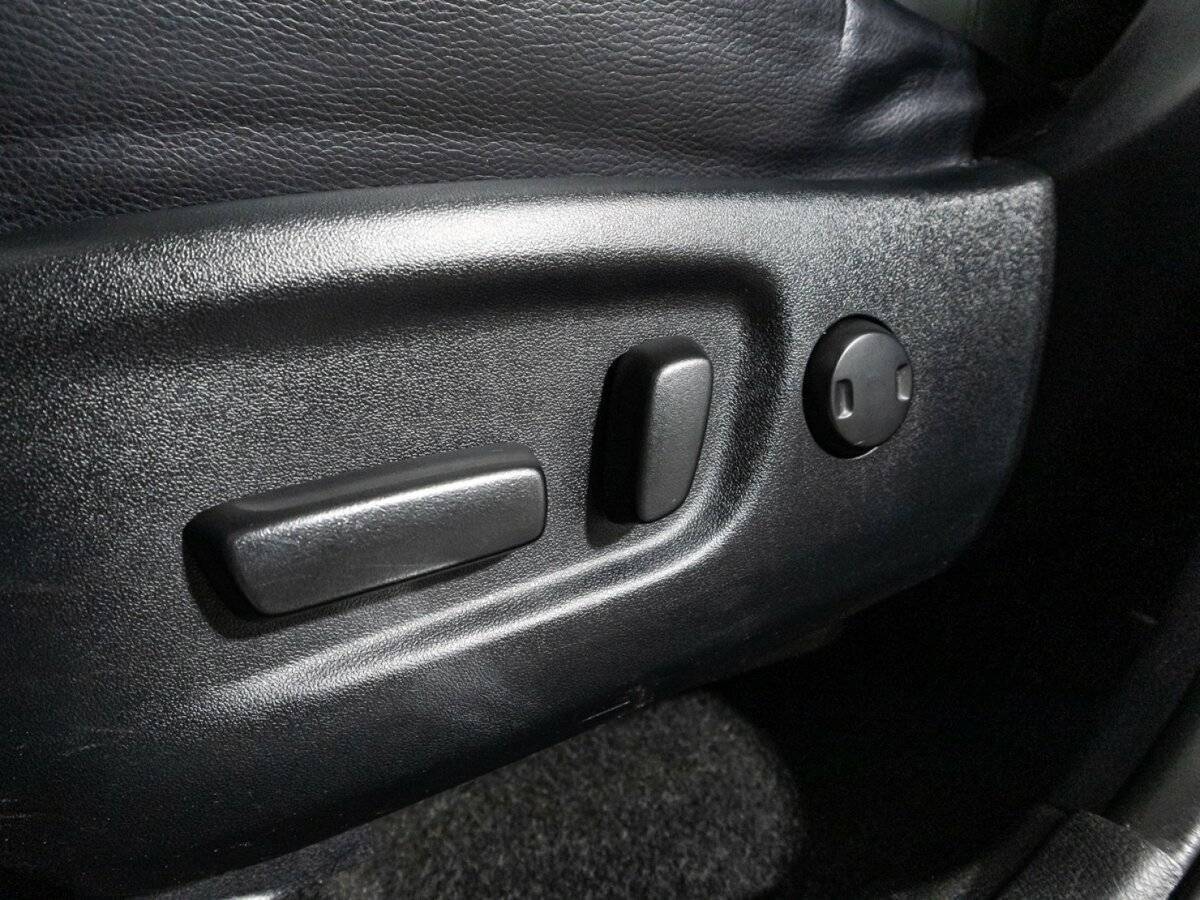 Купить Toyota RAV4, 2018, 74 000 км, фото №17