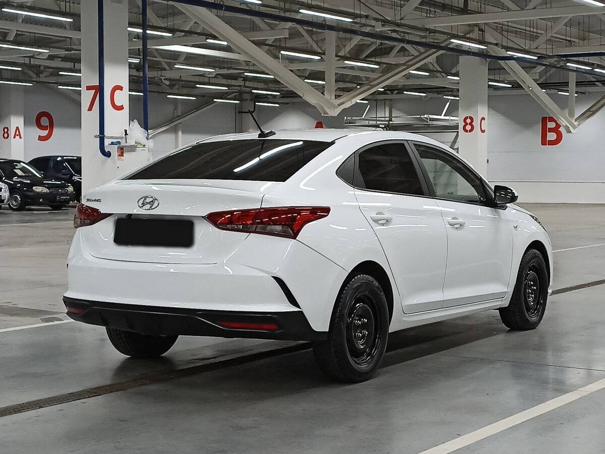 Купить Hyundai Solaris, 2021, 56 424 км, фото №5