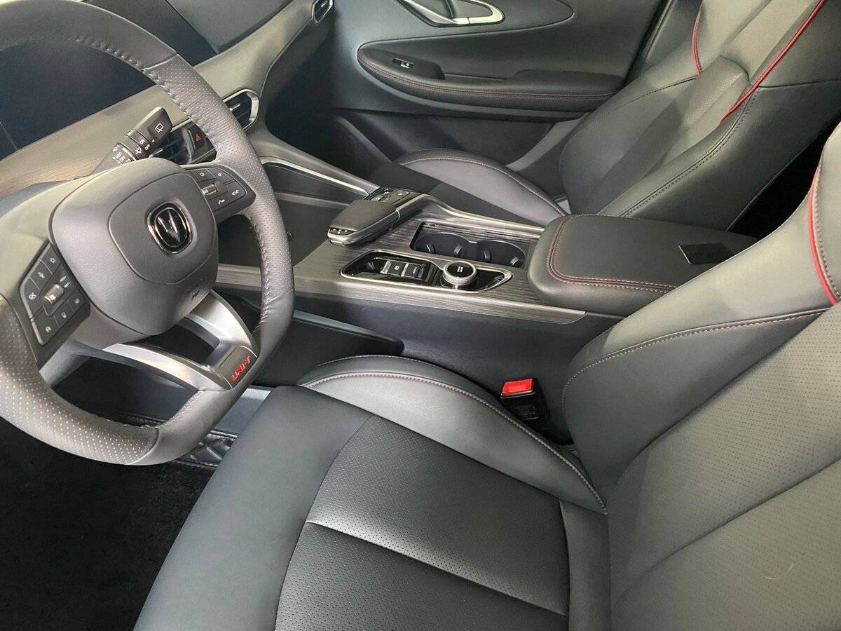 Купить Changan UNI-T, 2023, 8 542 км, фото №7