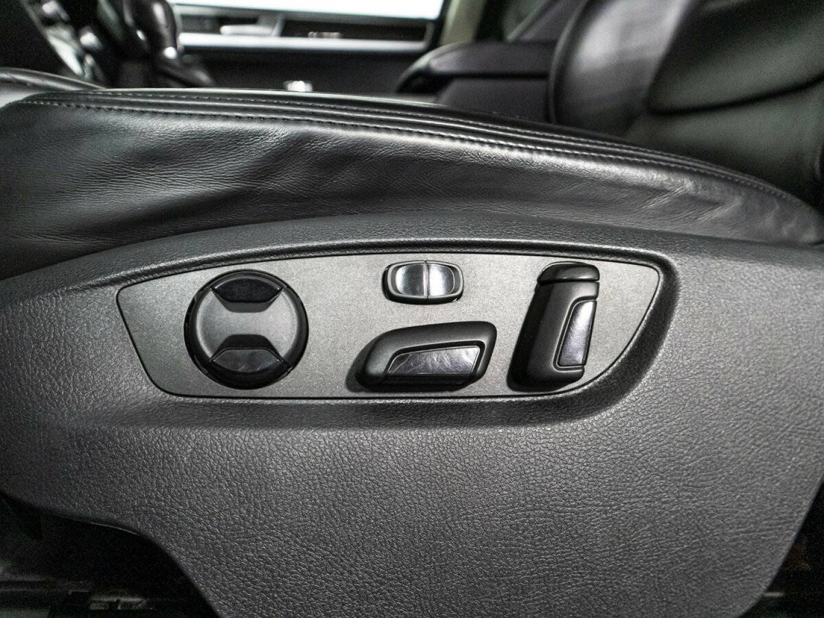 Купить Volkswagen Touareg, 2016, 188 893 км, фото №17