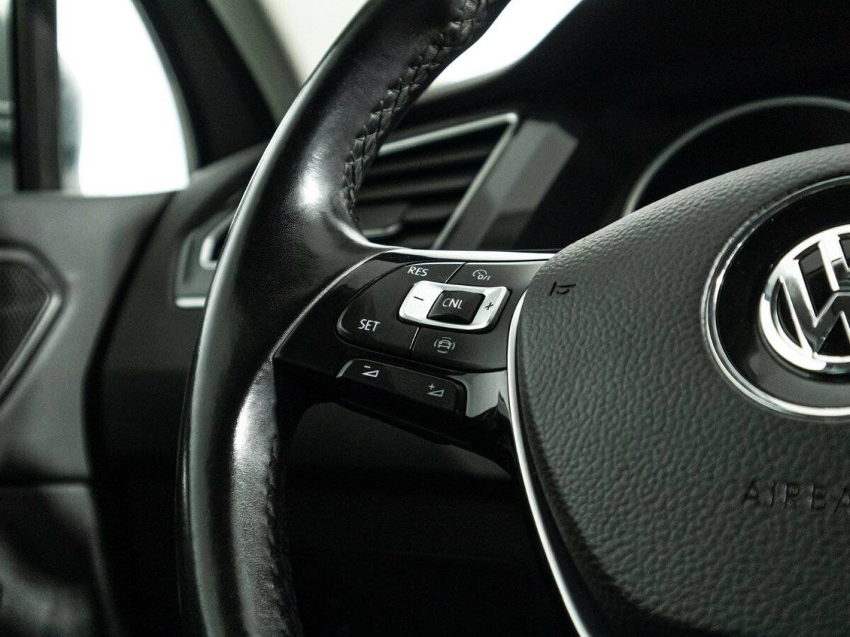 Купить Volkswagen Tiguan, 2019, 123 829 км, фото №21