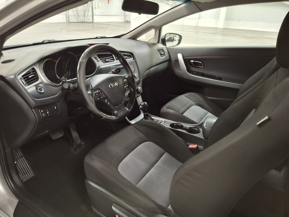 Купить Kia Ceed II, 2013, 187 209 км, фото №16