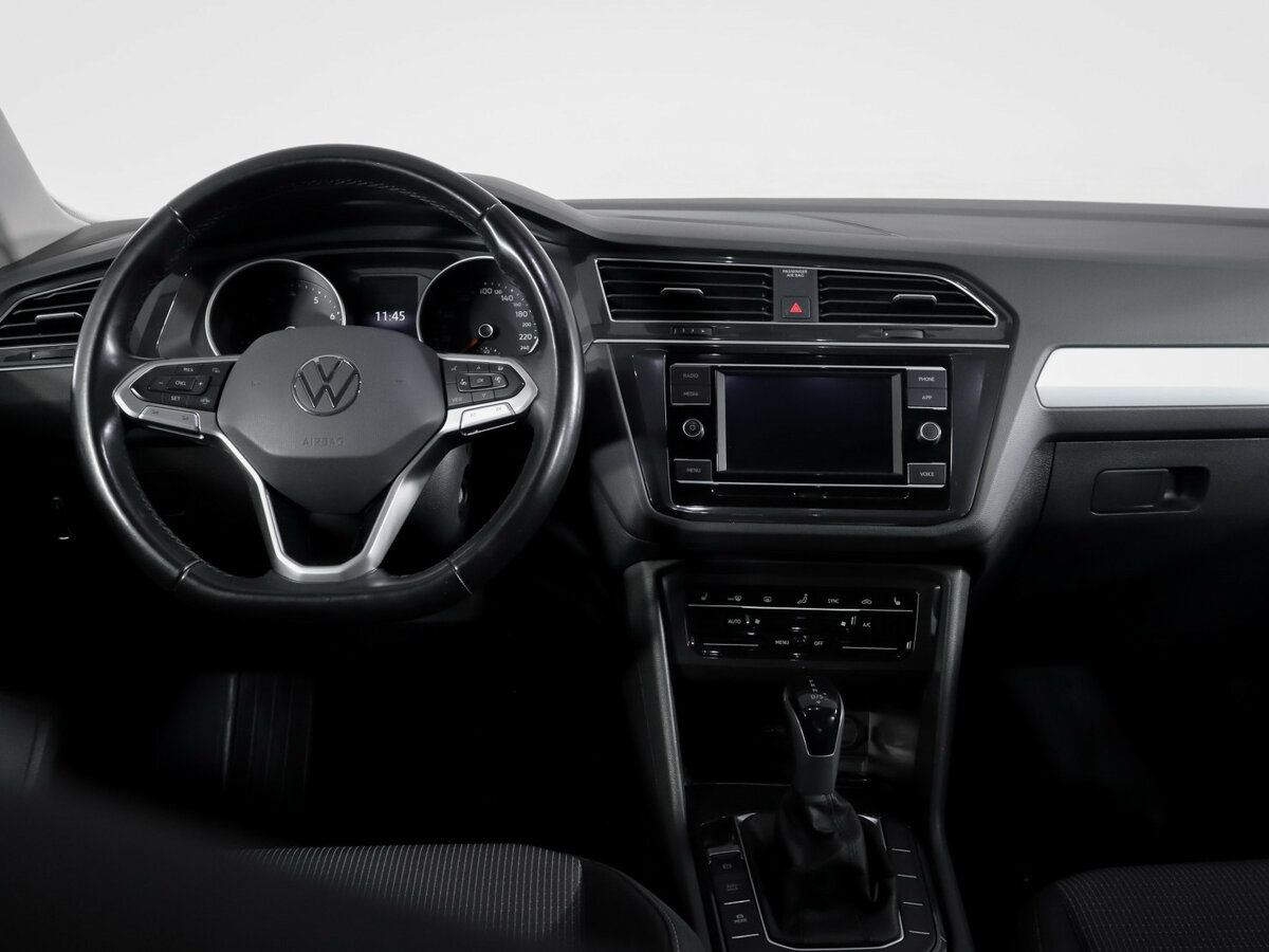 Купить Volkswagen Tiguan II Рестайлинг, 2020, 57 375 км, фото №12