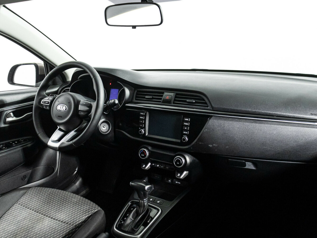 Купить Kia Rio IV, 2018, 90 300 км, фото №9