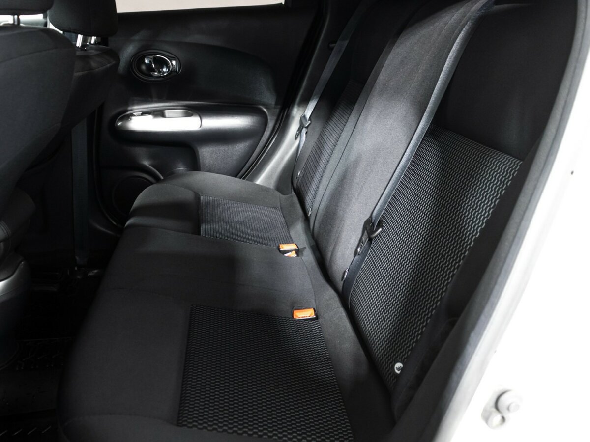 Купить Nissan Juke I Рестайлинг, 2017, 35 428 км, фото №10