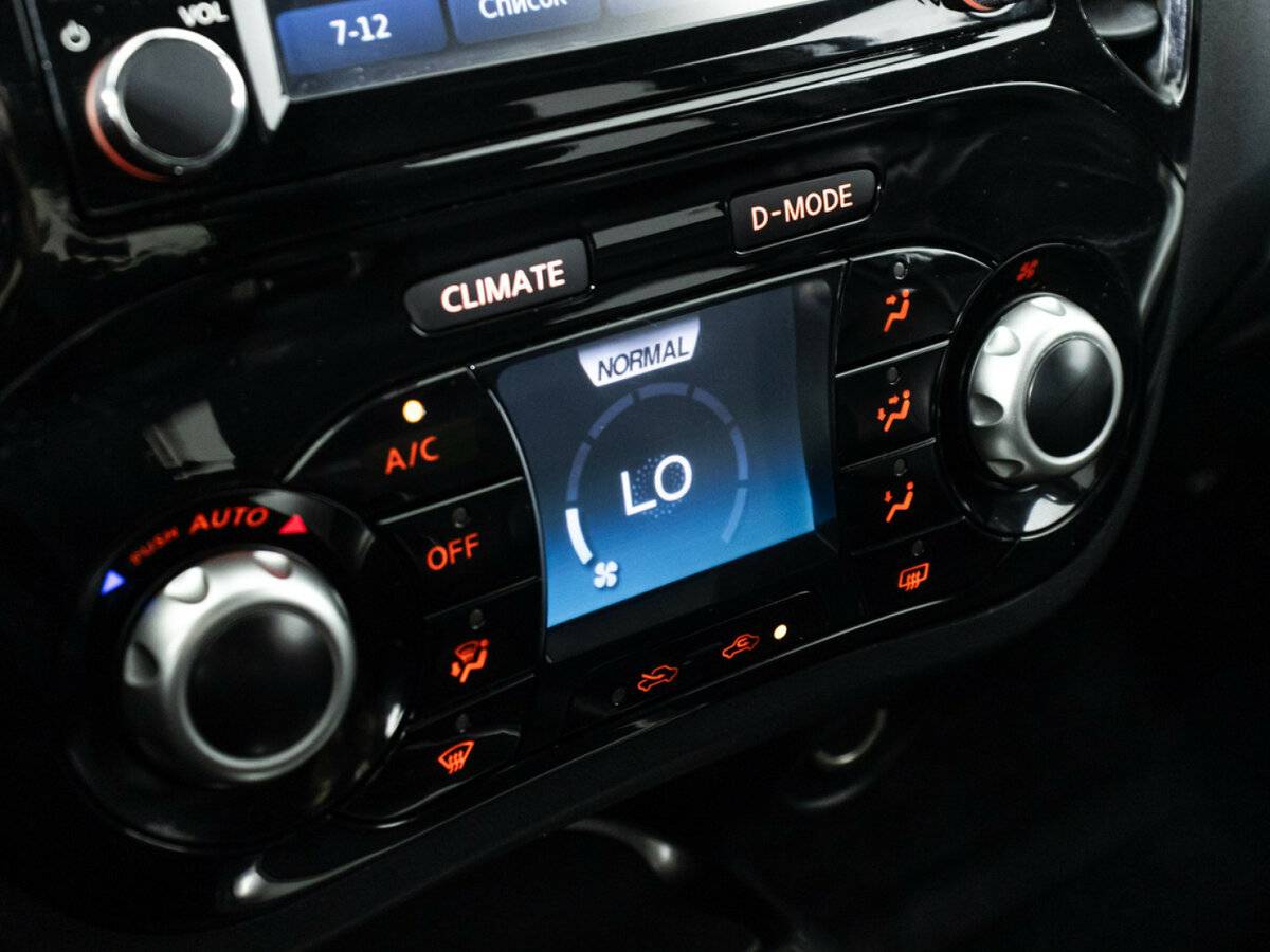 Купить Nissan Juke I Рестайлинг, 2015, 109 251 км, фото №15