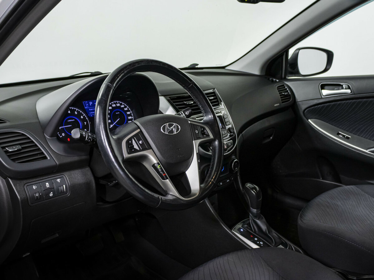 Купить Hyundai Solaris I Рестайлинг, 2015, 70 180 км, фото №10