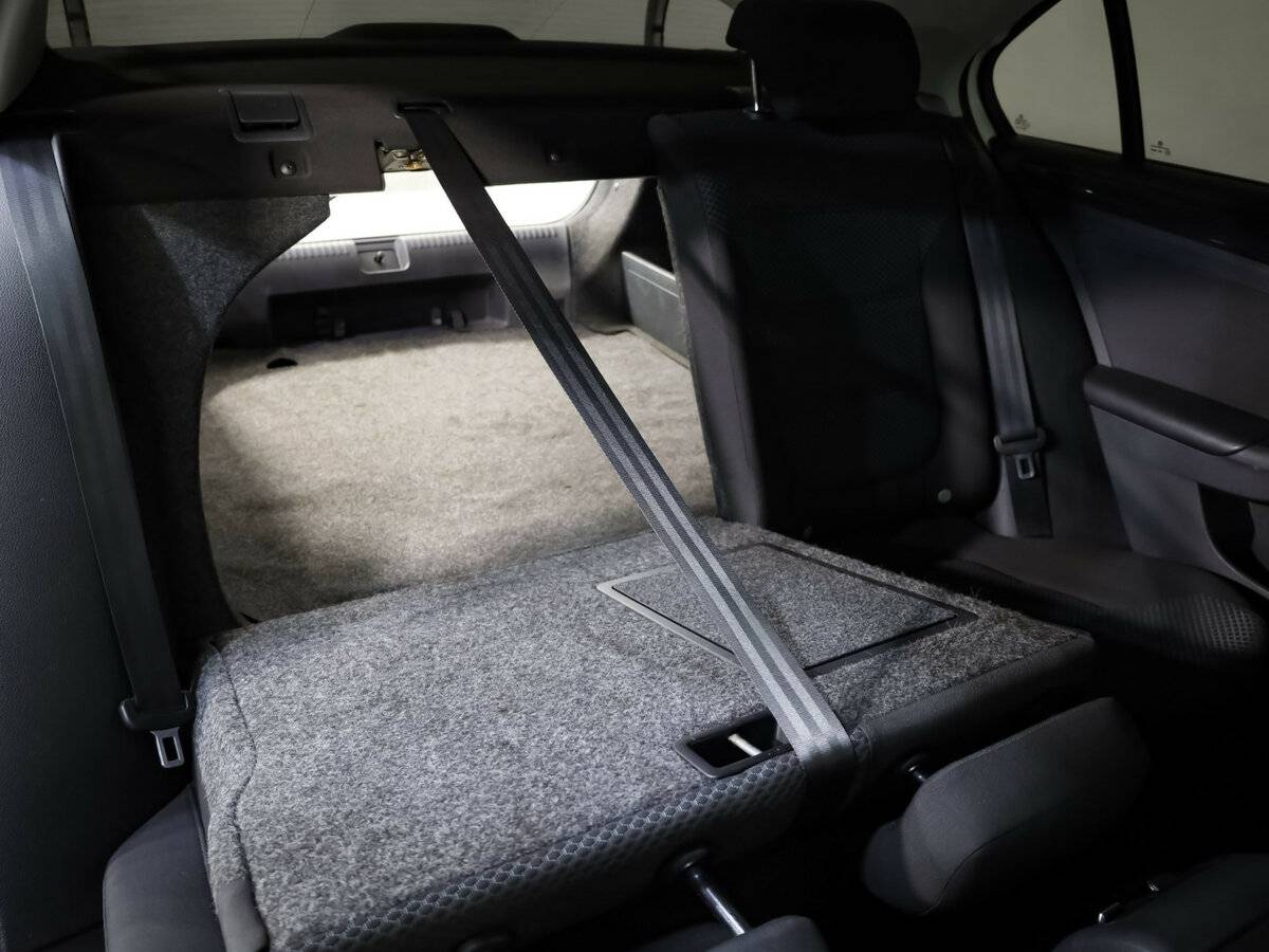 Купить Volkswagen Jetta VI Рестайлинг, 2015, 240 831 км, фото №18