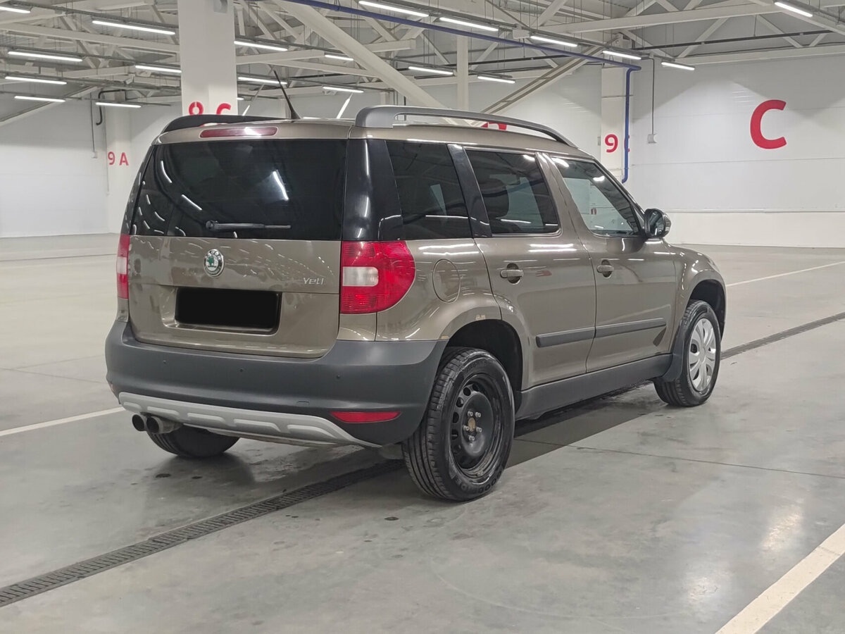 Купить Skoda Yeti I, 2012, 228 335 км, фото №5