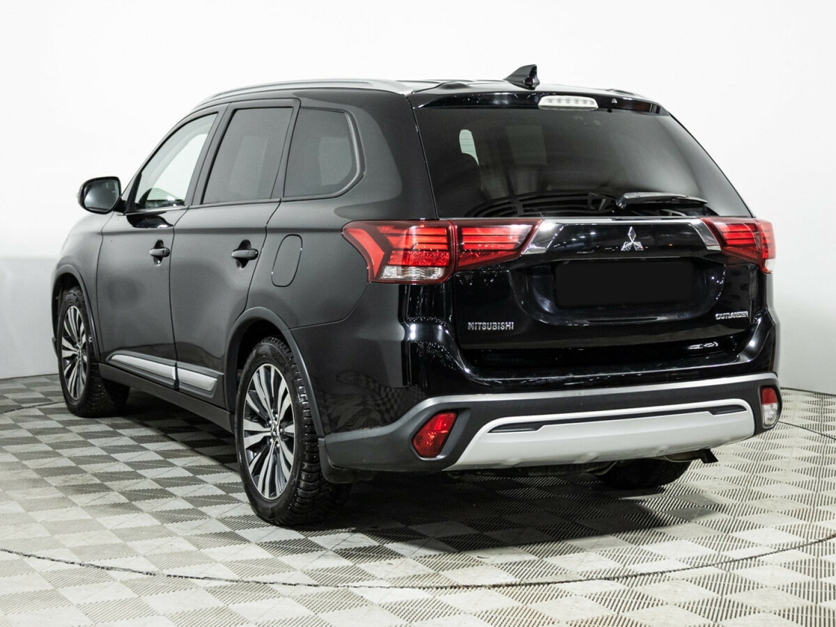Купить Mitsubishi Outlander III Рестайлинг 3, 2018, 148 747 км, фото №7