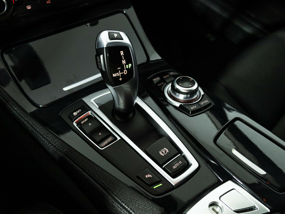 Купить BMW 5 серии 520i VI (F10/F11/F07) Рестайлинг, 2016, 188 830 км, фото №17