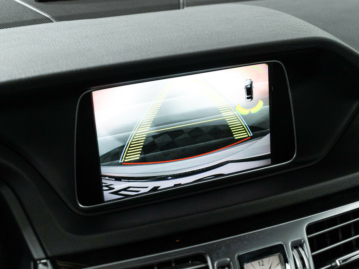 Купить Mercedes-Benz E-Класс 300 IV (W212, S212, C207) Рестайлинг, 2013, 75 028 км, фото №17