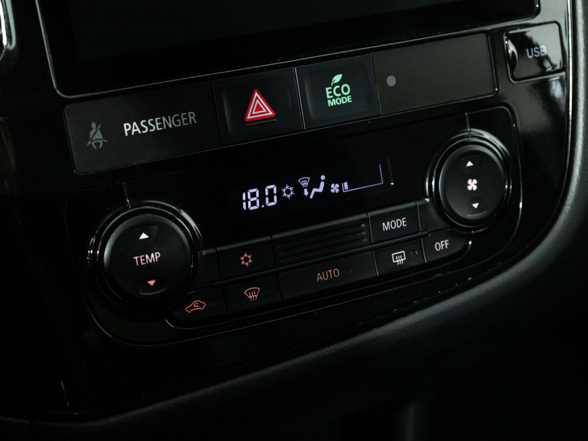 Купить Mitsubishi Outlander III Рестайлинг 3, 2022, 32 511 км, фото №13