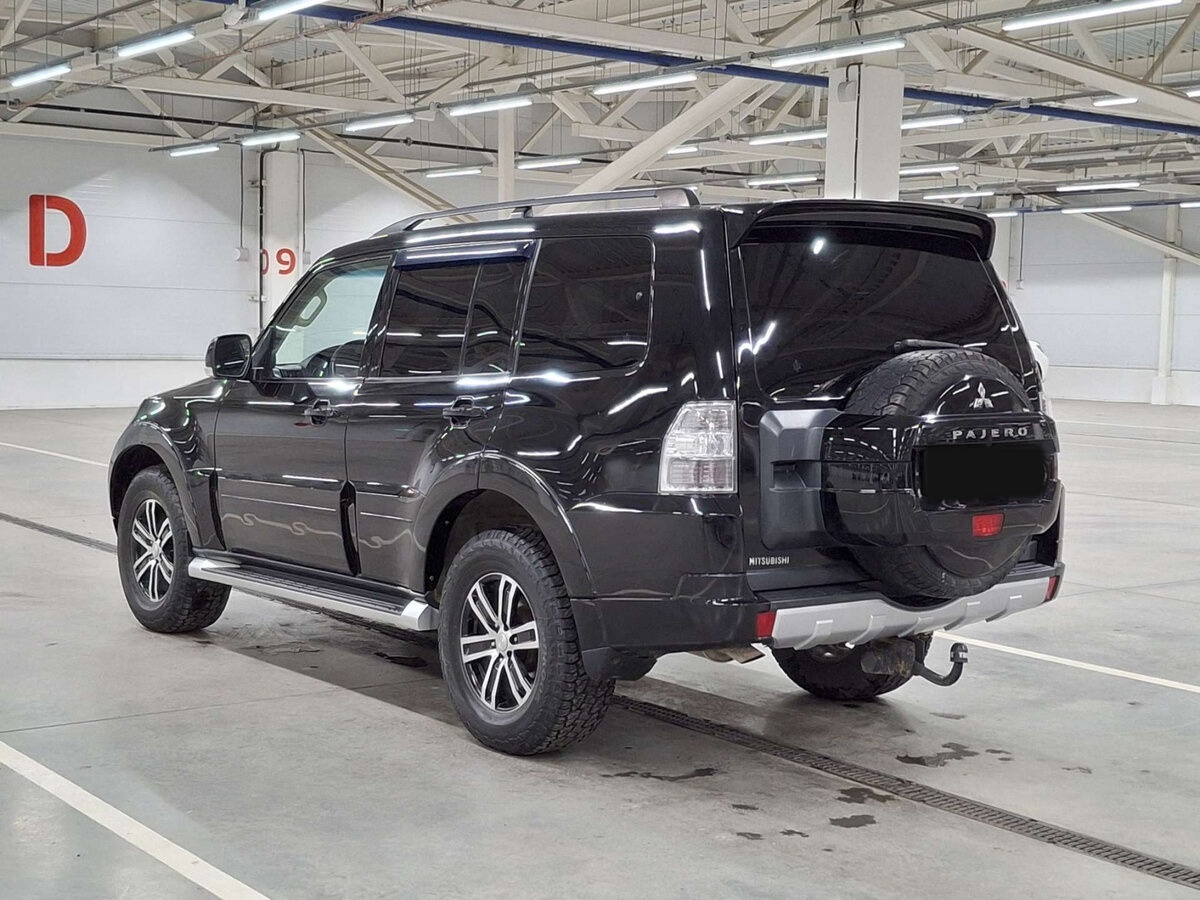 Купить Mitsubishi Pajero IV Рестайлинг 1, 2012, 214 123 км, фото №7