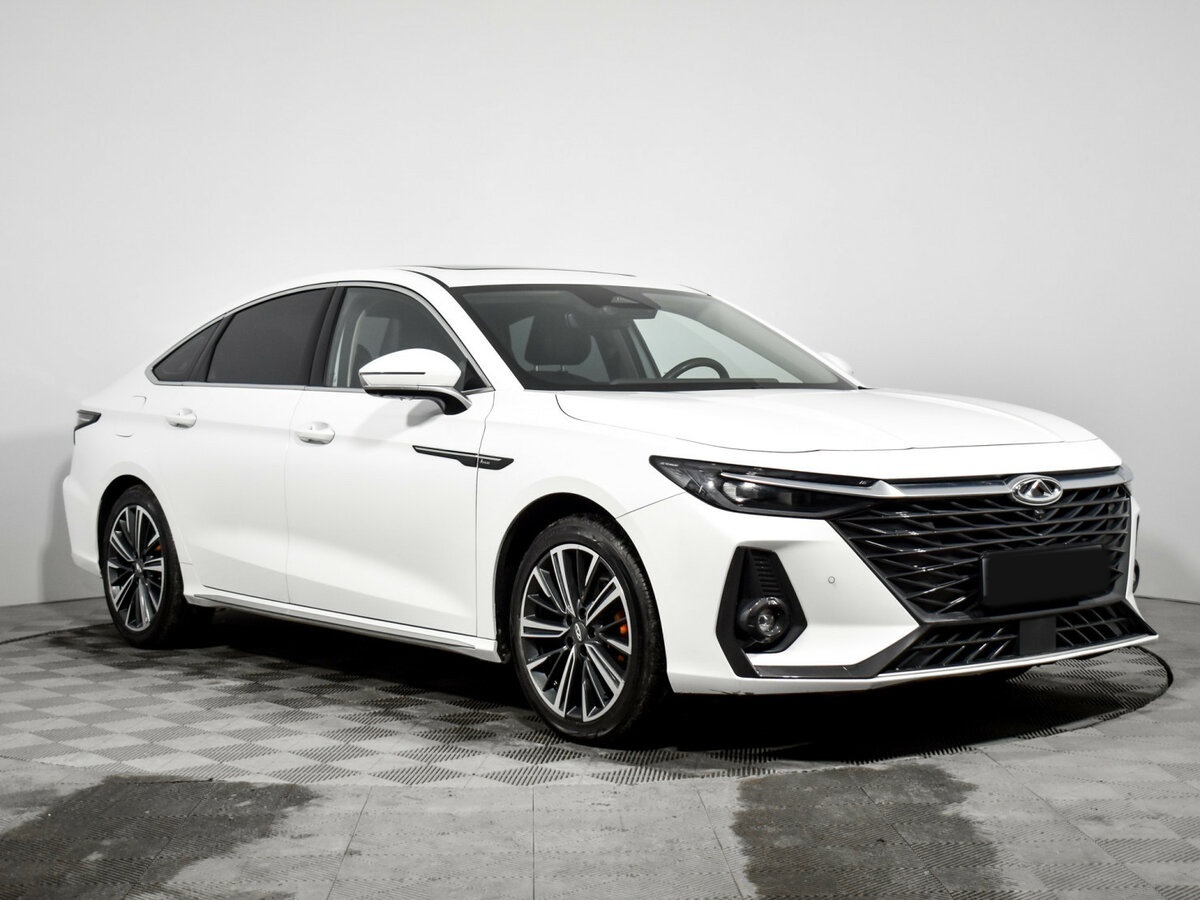 Chery Arrizo 8
