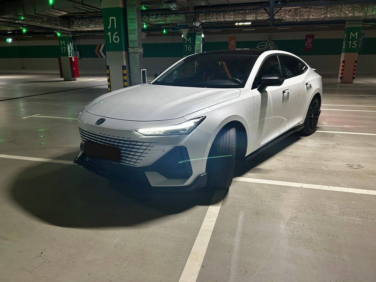 Changan UNI-V